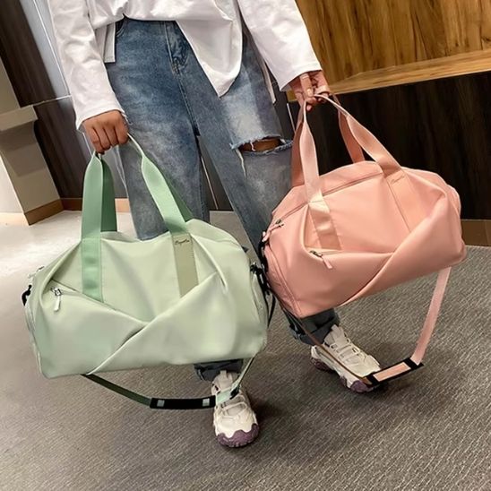 Sac-de-sport-femme-leger-pour-transport